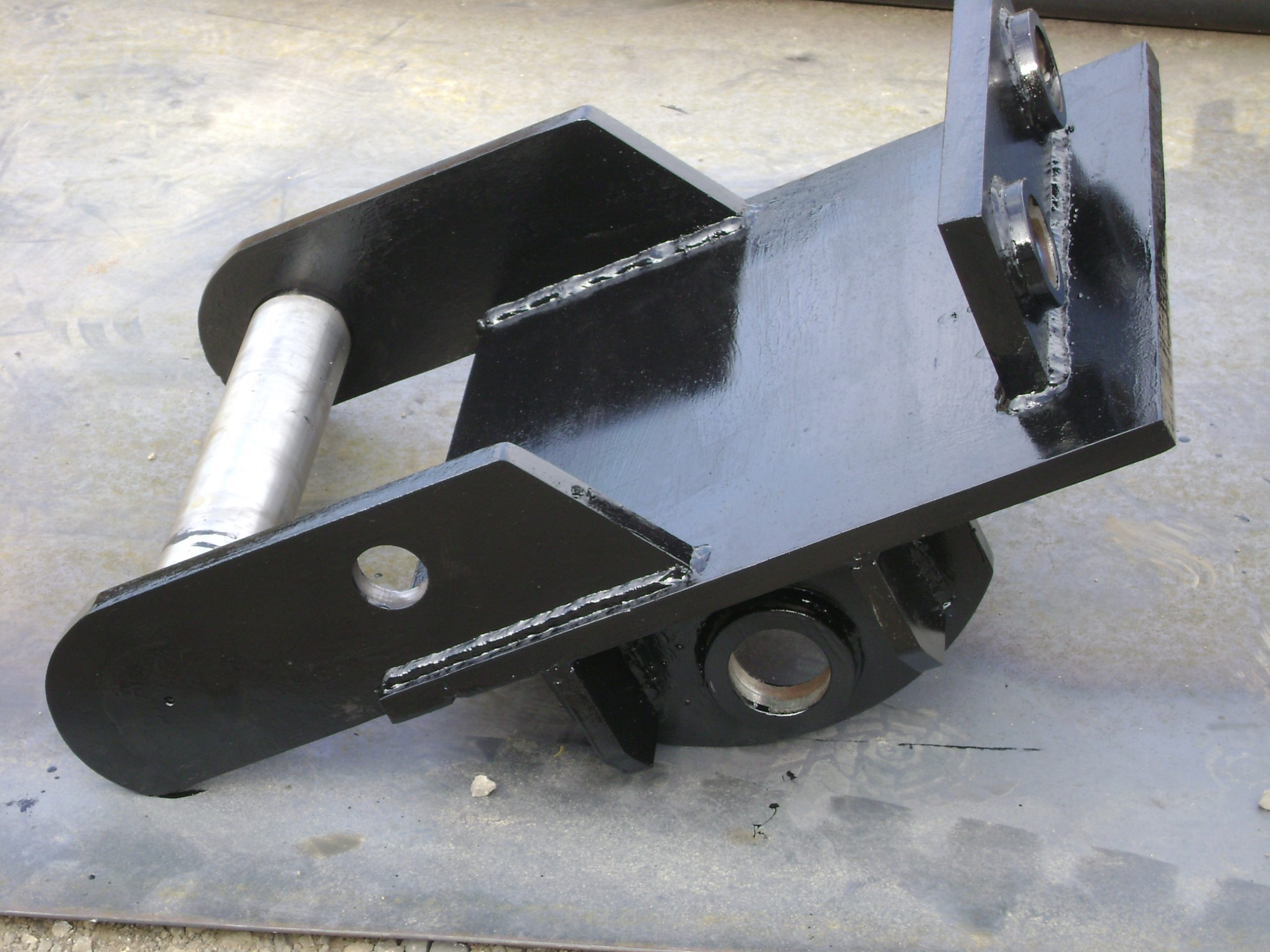 Adaptation platform for vertical drilling rigs