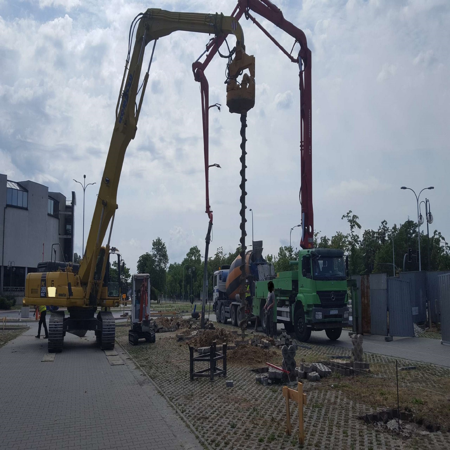 WPK-60C CFA - Wiertnica pionowa do koparki WPK-60C CFA