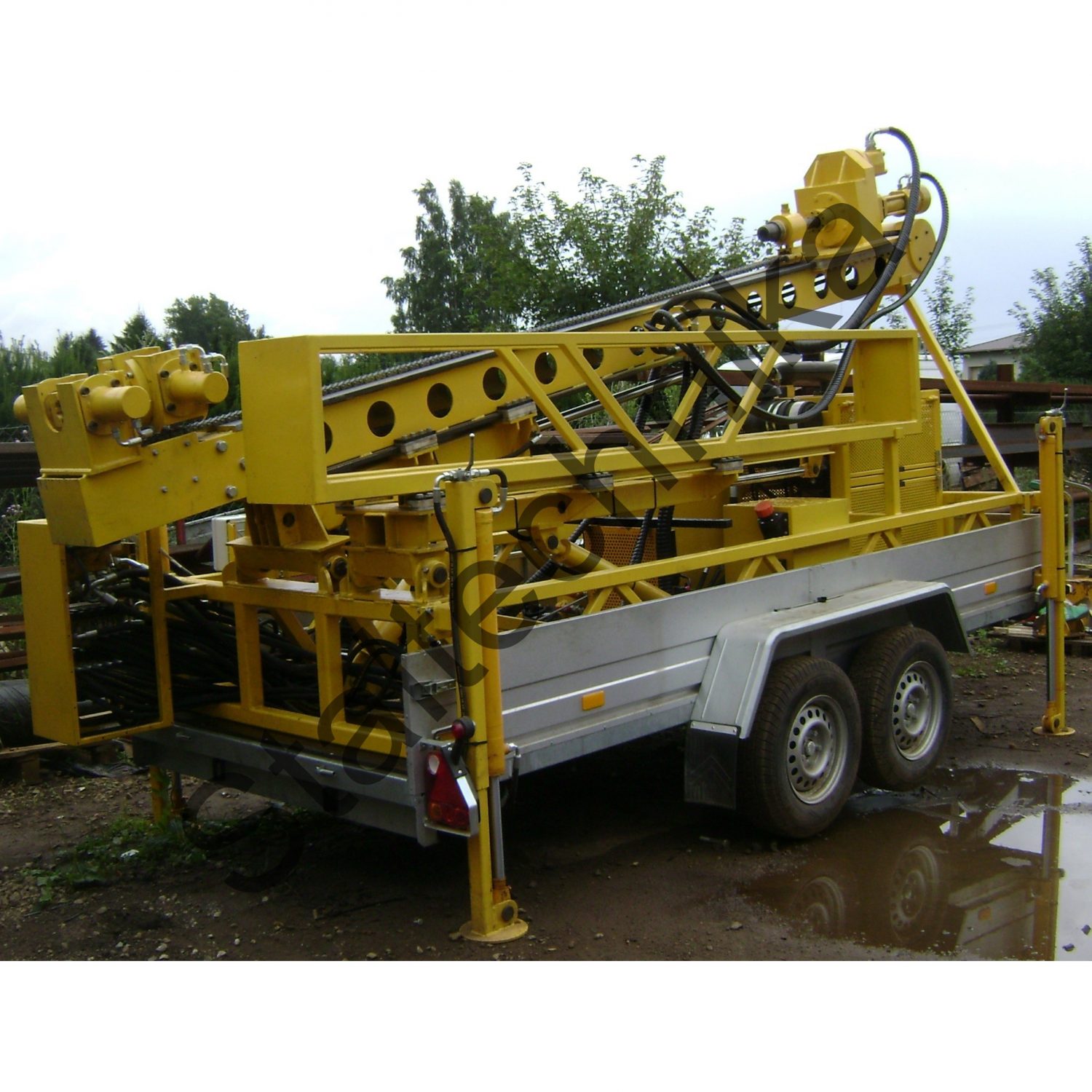 Deep well drilling rig and heat pumps WPU-130 on a trailer