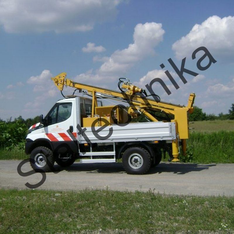 Wiertnice na samochodzie ciężarowym DMC>3,5 t - Wiertnice geotechniczne na samochodzie ciężarowym DMC>3,5 t