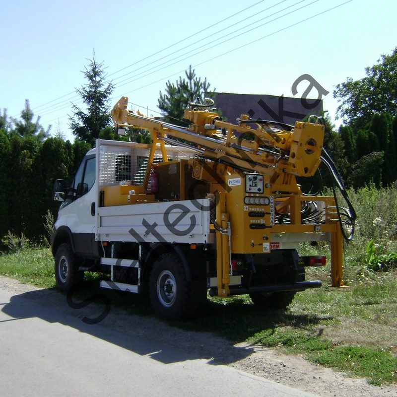 Wiertnice na samochodzie ciężarowym DMC>3,5 t - Wiertnice geotechniczne na samochodzie ciężarowym DMC>3,5 t